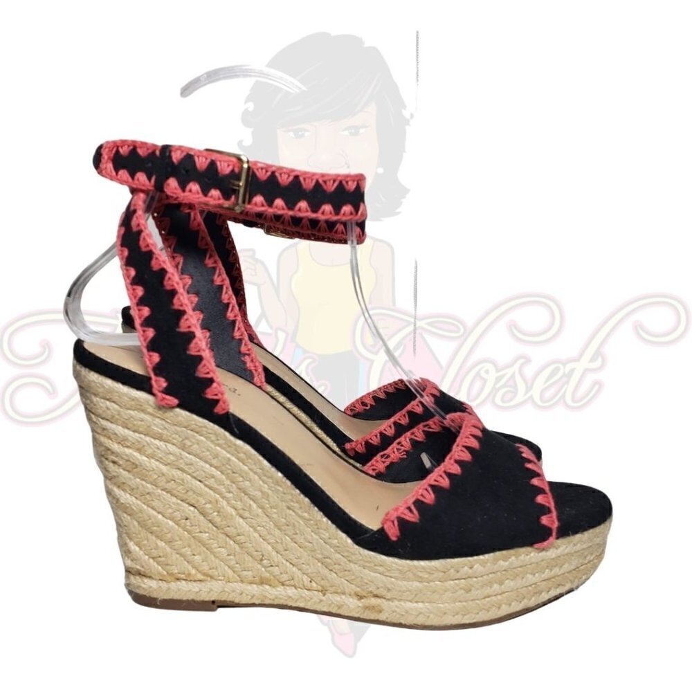 Indigo rd. Black & Pink Embroidery Open Toe Sandal